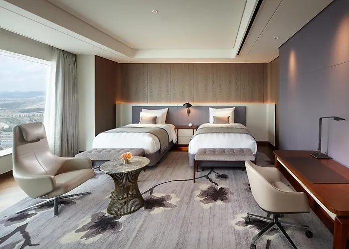 Hotel Signiel 5*