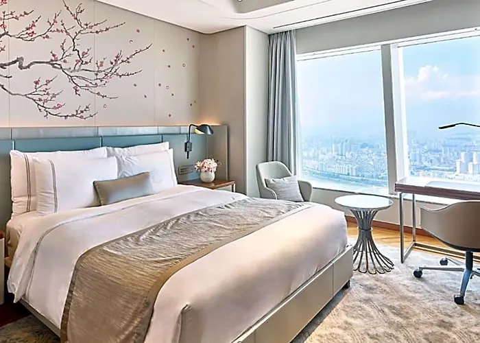 Signiel Hotel 5*